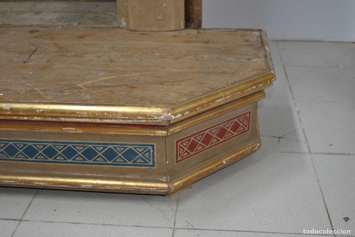 Antig&uuml;edades: CAPILLA ANTIGUA RETABLO TIPO ALTAR EN PAN DE ORO - Foto 11