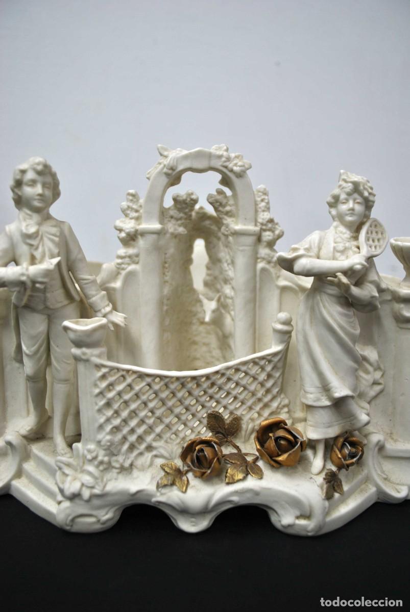 Antig&uuml;edades: CENTRO DE MESA PORCELANA BISCUIT - Foto 3