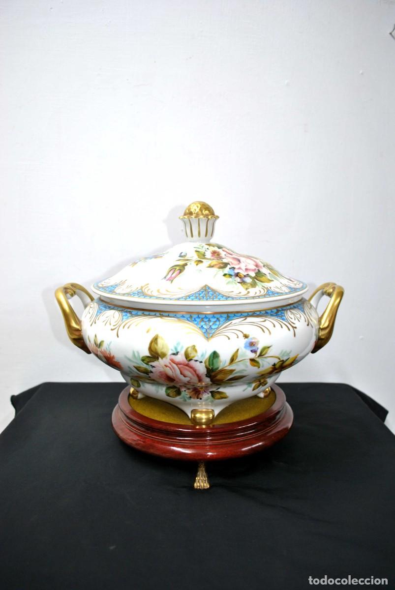 Antig&uuml;edades: SOPERA DE PORCELANA ESMALTADA - Foto 1