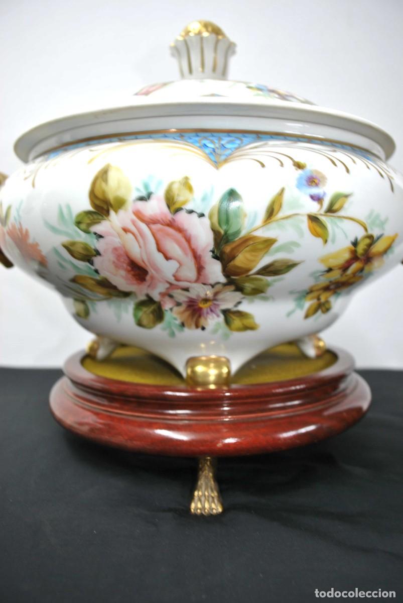Antig&uuml;edades: SOPERA DE PORCELANA ESMALTADA - Foto 2