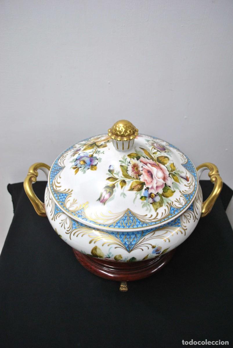 Antig&uuml;edades: SOPERA DE PORCELANA ESMALTADA - Foto 3