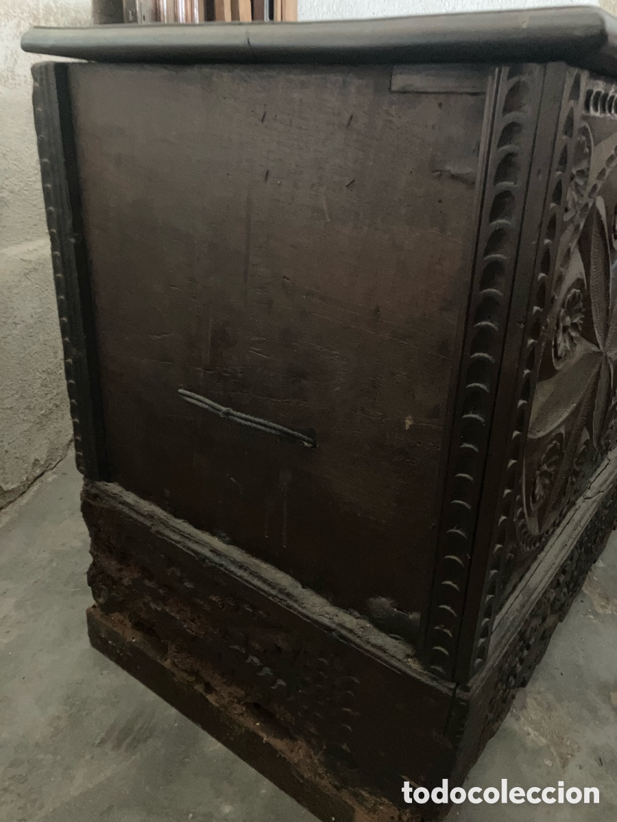Antig&uuml;edades: Arc&oacute;n Navarro de nogal - Foto 9