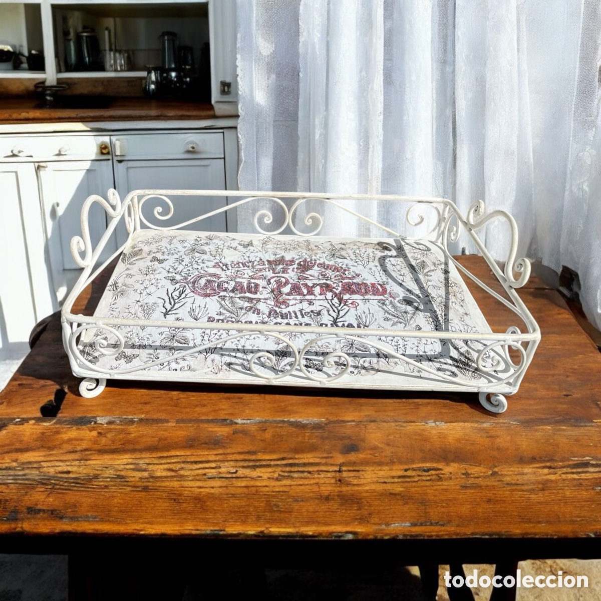 Antig&uuml;edades: Bandeja restaurada y decorada - Foto 1