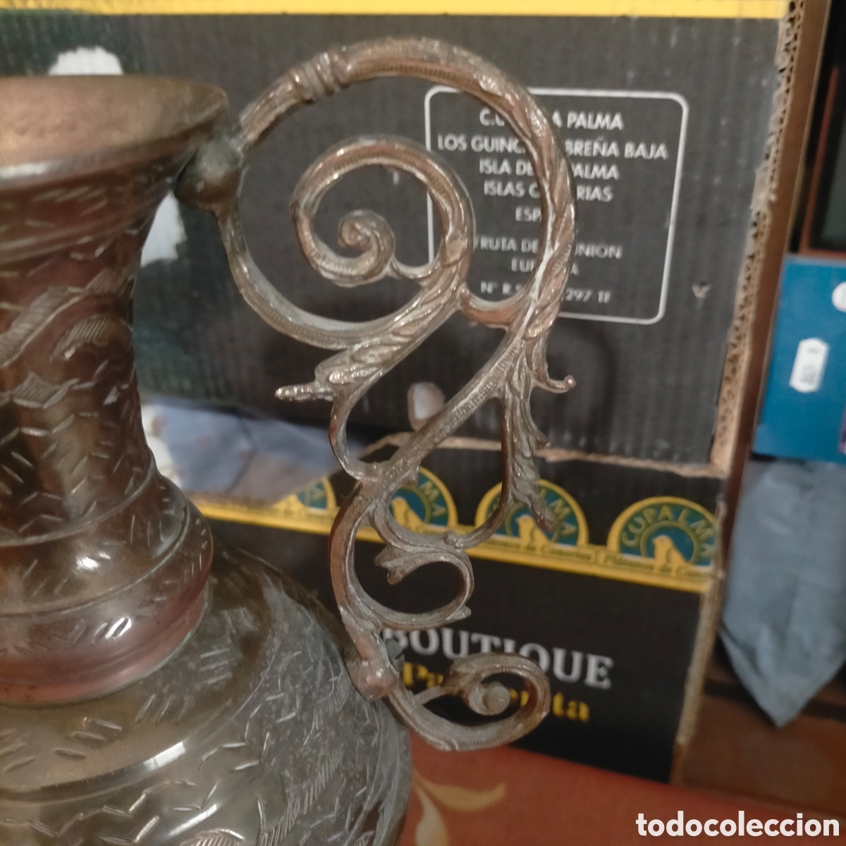 Antig&uuml;edades: Jarr&oacute;n de cobre tallado - Foto 5