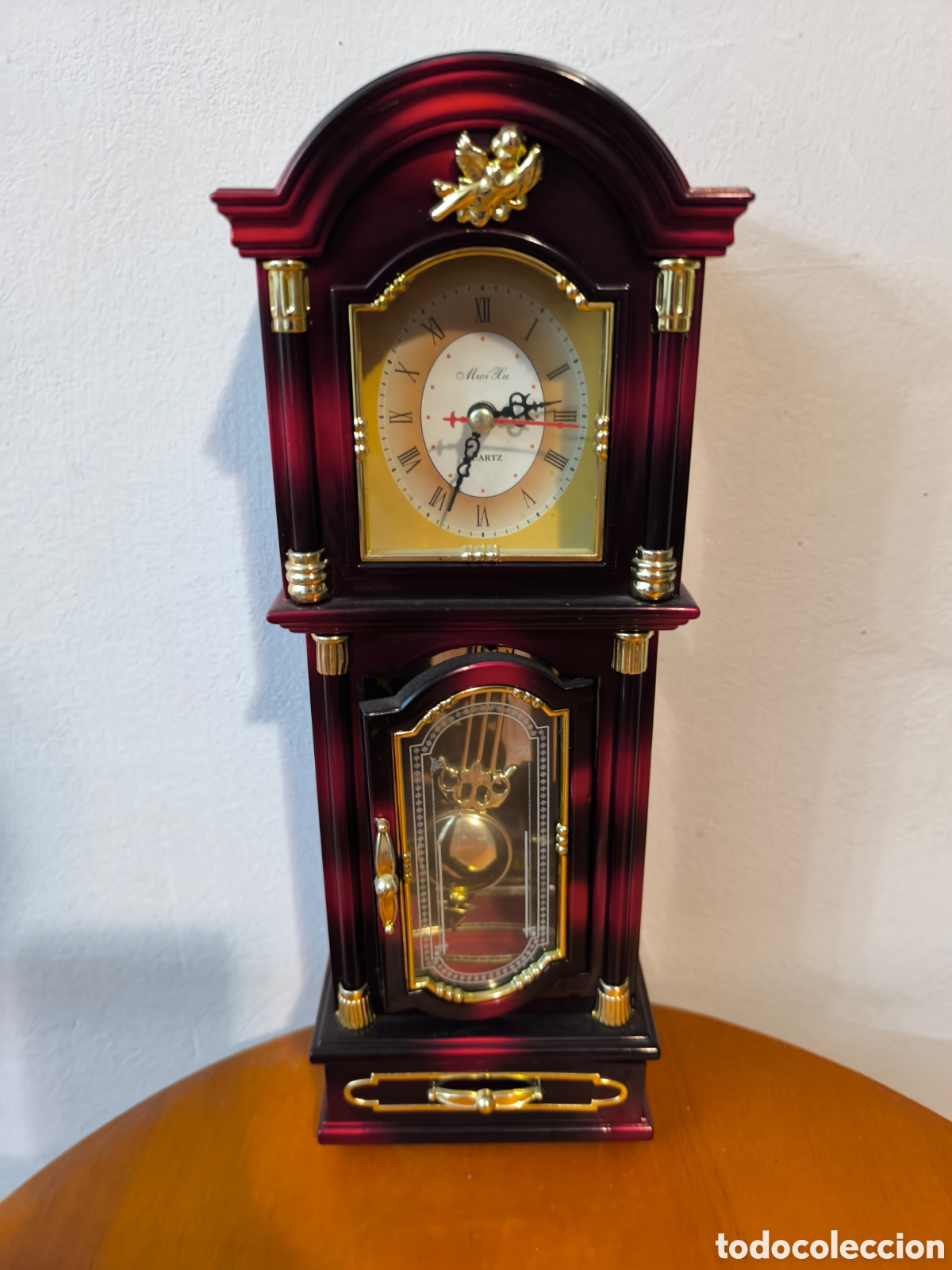 Antig&uuml;edades: Reloj con pendulo peque&ntilde;o vintage - Foto 1
