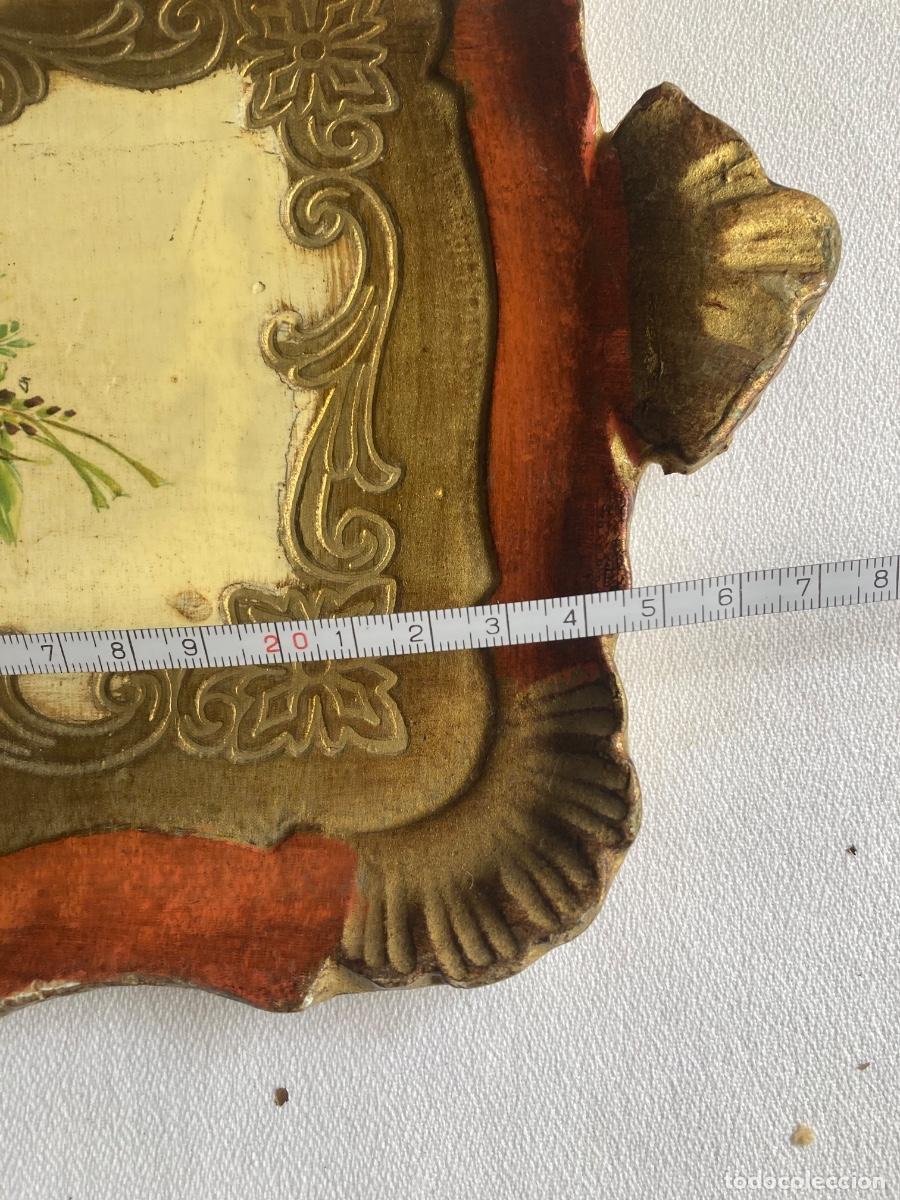 Antig&uuml;edades: ANTIGUA BANDEJA DE MADERA POLICROMADA - Foto 10