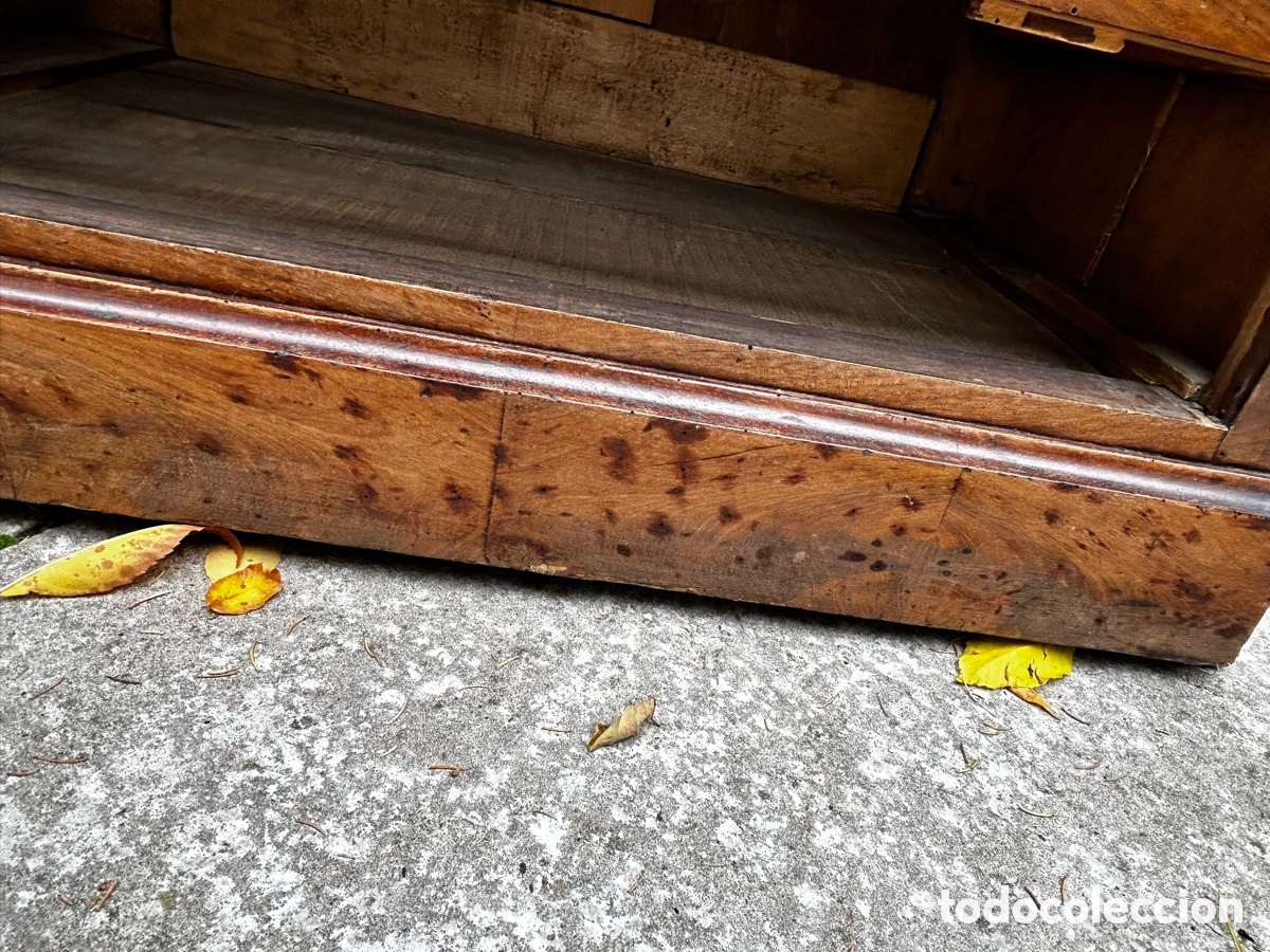 Antig&uuml;edades: C&oacute;moda tocador madera ra&iacute;z - Foto 12