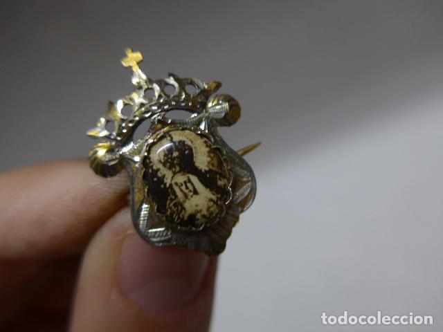 Antig&uuml;edades: Antigua insignia religiosa, original - Foto 2