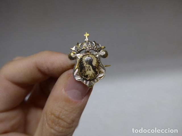 Antig&uuml;edades: Antigua insignia religiosa, original - Foto 1