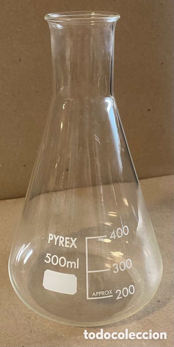 Antig&uuml;edades: MATRAZ ELERLENMEYER DE LABORATORIO PYREX. GRADUADO A 500 ml. - Foto 1