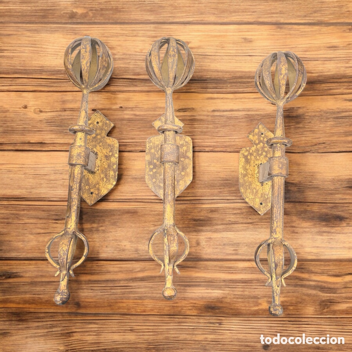 Antiques: Antiguos percheros o tiradores de puerta
