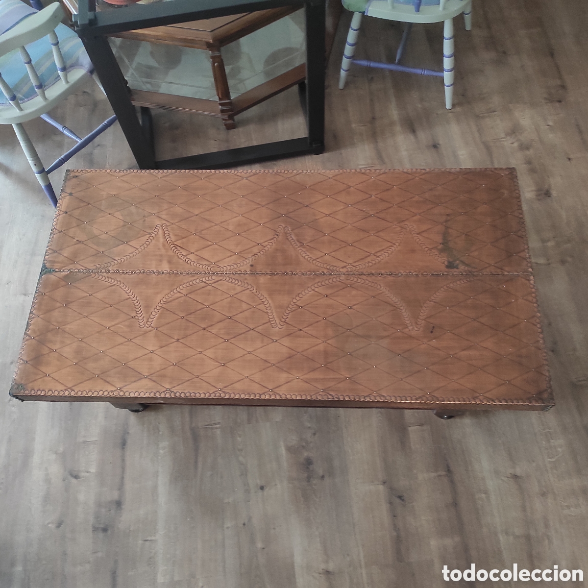 Antig&uuml;edades: Antigua mesa baja de sal&oacute;n - Foto 2