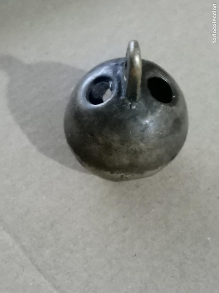 Antig&uuml;edades: Cascabel de Bronce del Numero 7 - Foto 1