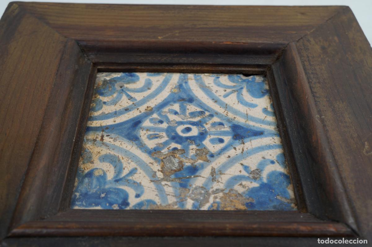 Antig&uuml;edades: Azulejo g&oacute;tico &ndash; Manises &ndash; Siglo XV - Foto 4