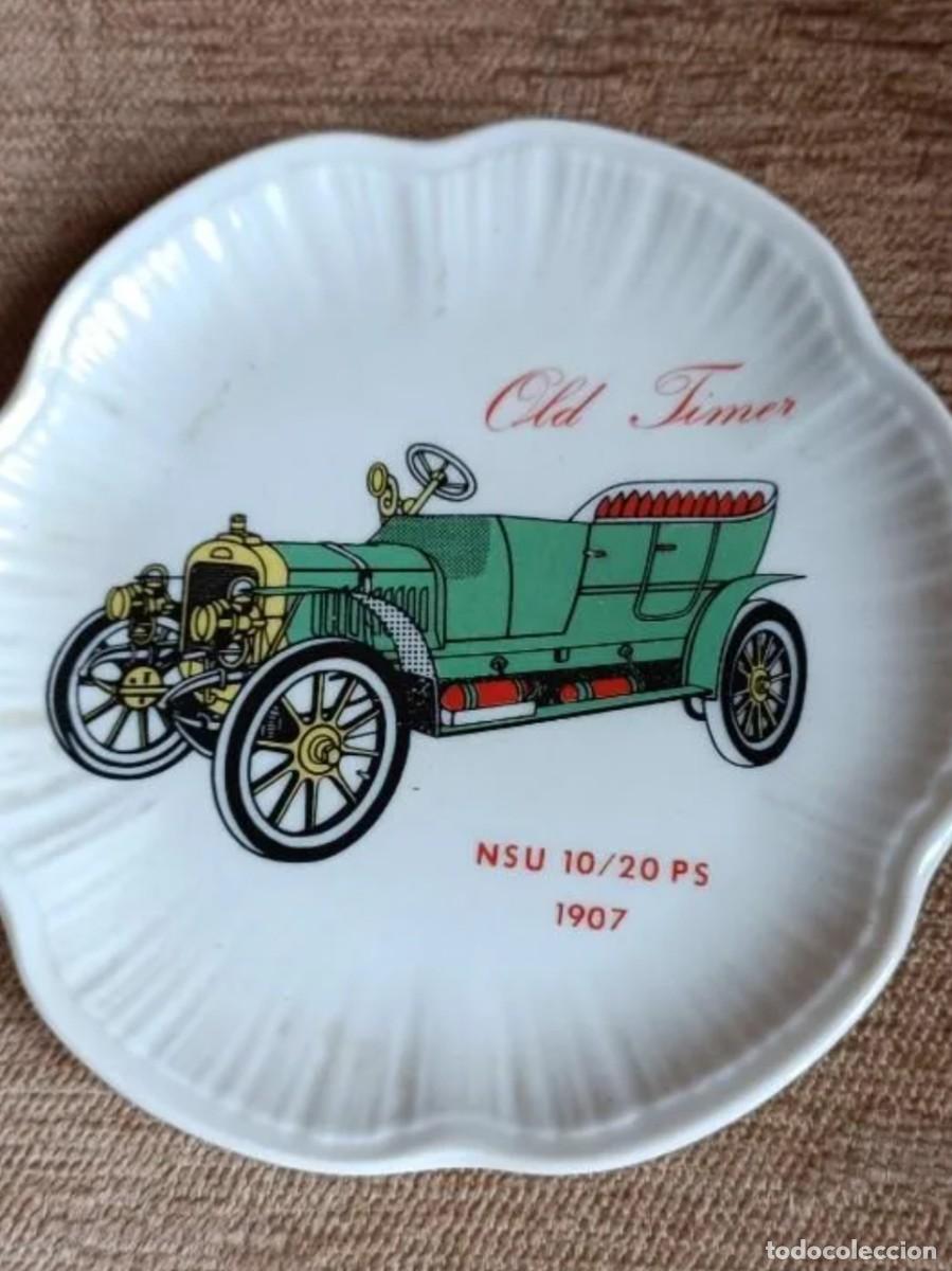 Antig&uuml;edades: Lote dos platitos coches antiguos - Foto 2