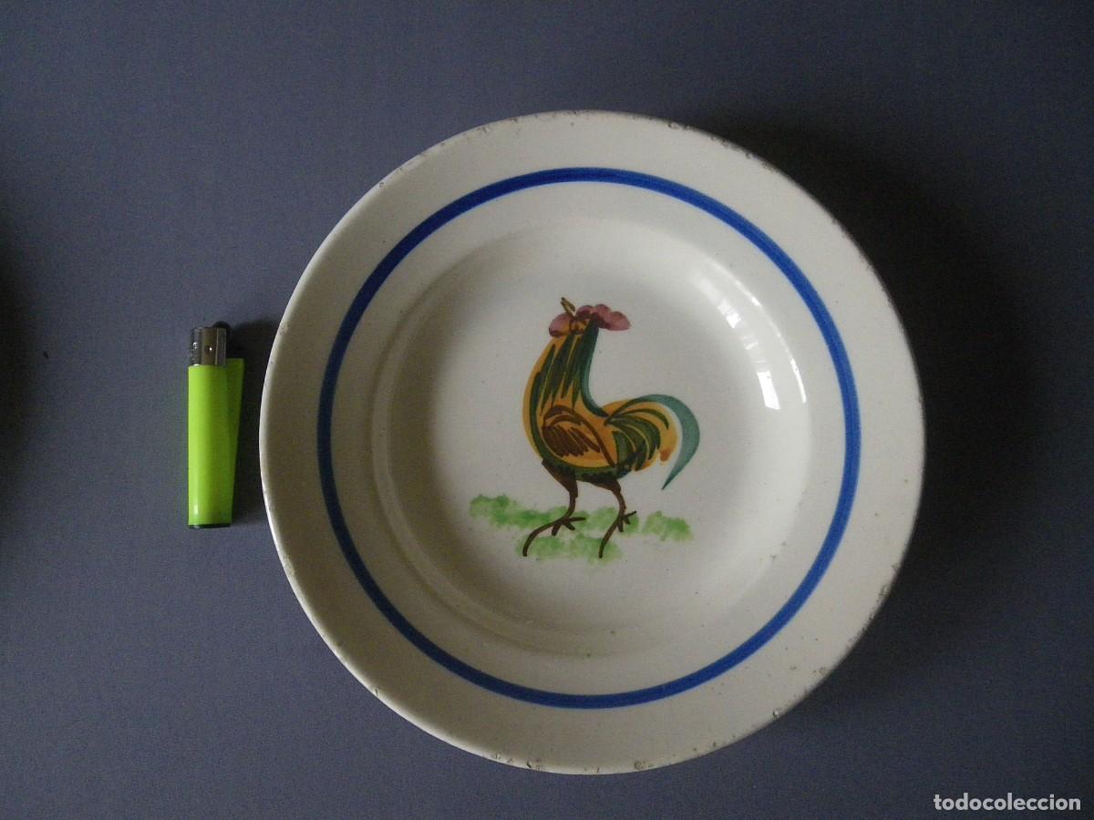 Antig&uuml;edades: PLATO GALLO MANISES VER.. - Foto 1
