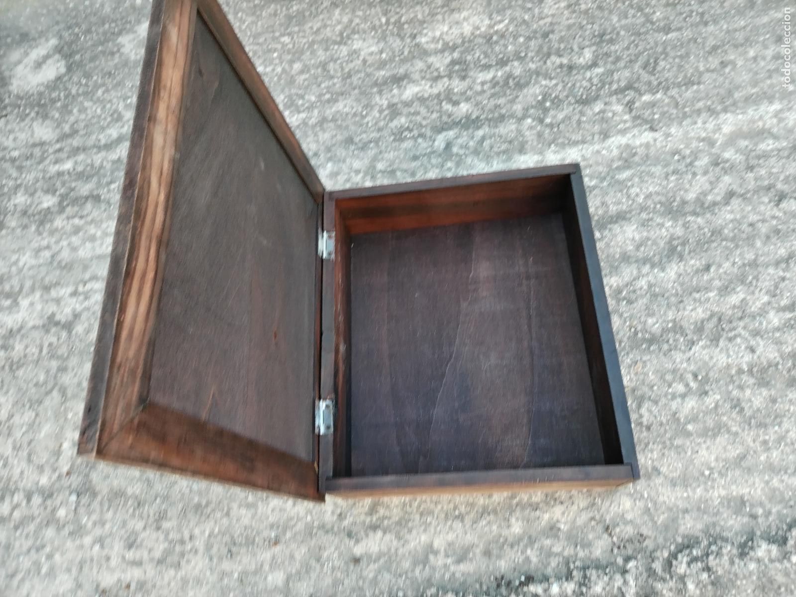 Antig&uuml;edades: caja de madera con azulejos - Foto 7