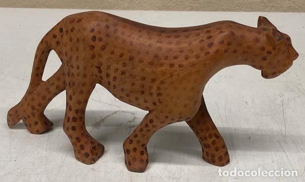 Antig&uuml;edades: Figura de madera guepardo - Foto 3
