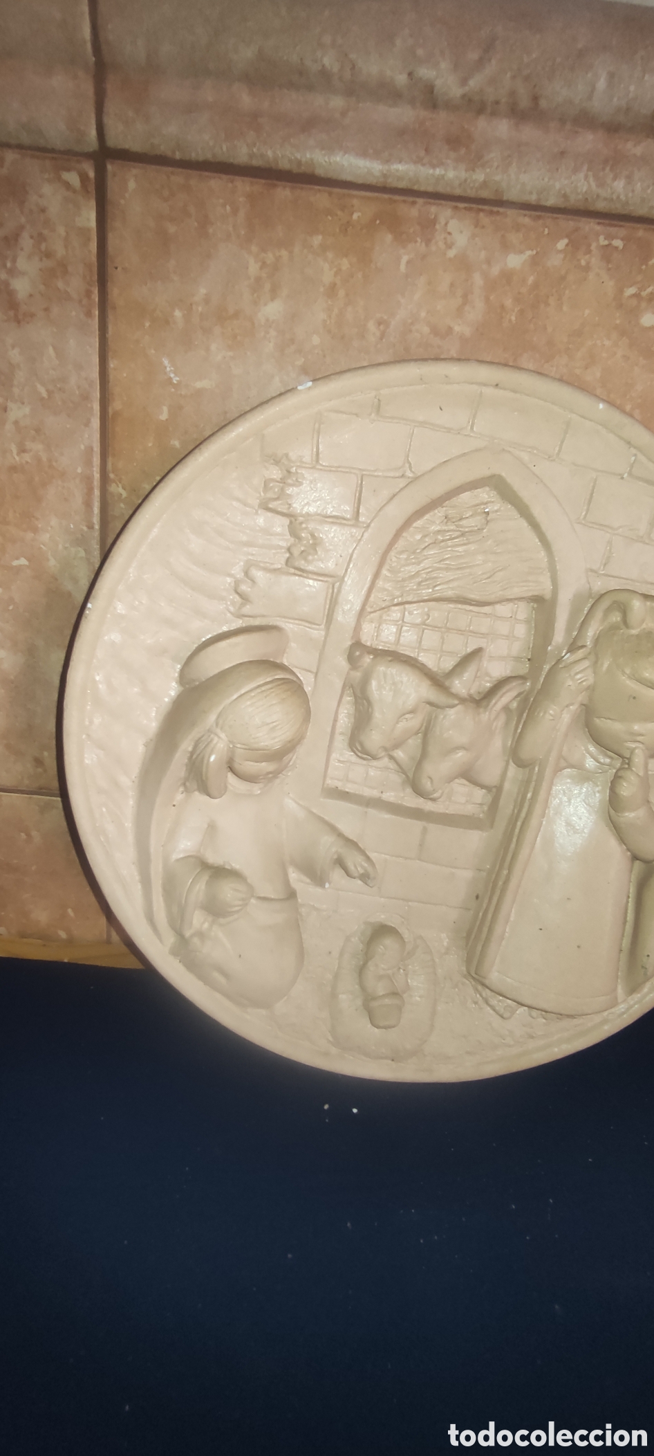 Antig&uuml;edades: Antiguo plato de barro nacimiento - Foto 5