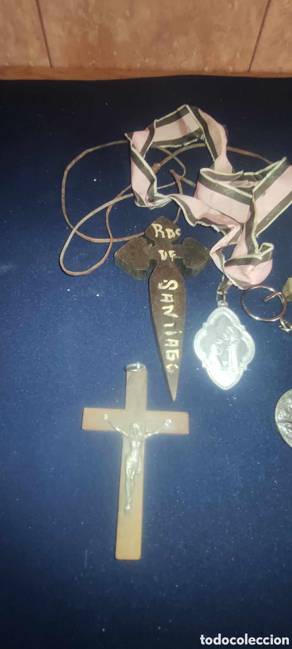 Antig&uuml;edades: Lote de art&iacute;culos religiosos - Foto 3