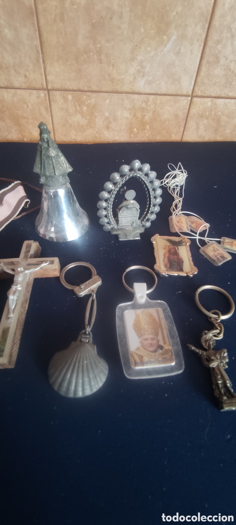 Antig&uuml;edades: Lote de art&iacute;culos religiosos - Foto 9