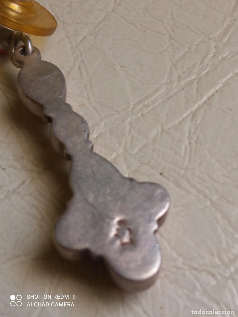 Antig&uuml;edades: Pendiente de plata? Con sellos - Foto 2