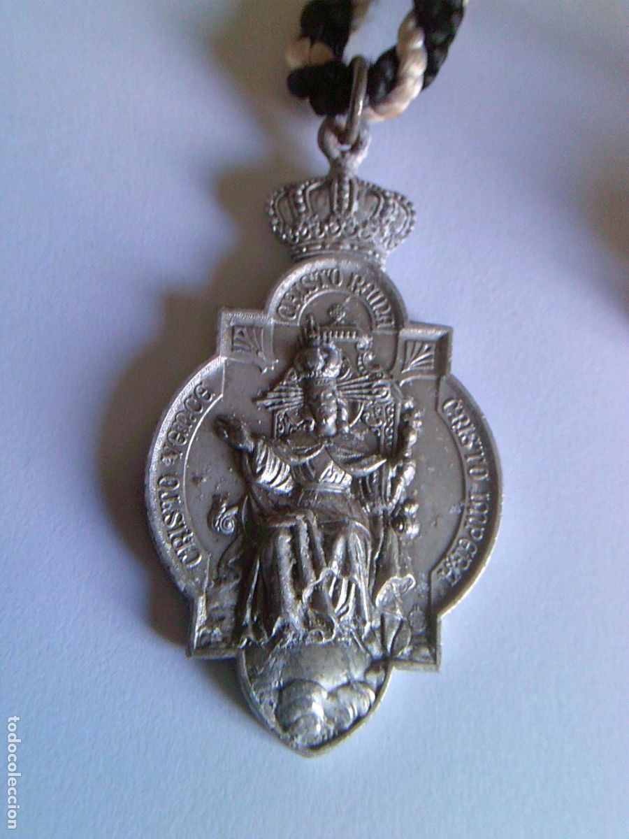 Antig&uuml;edades: Medalla Coraz&oacute;n de Cristo - Foto 1