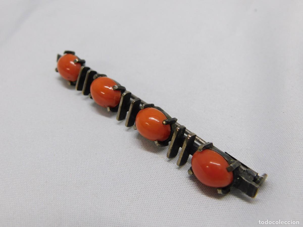 Antig&uuml;edades: BROCHE DE PLATA Y CORAL - Foto 3