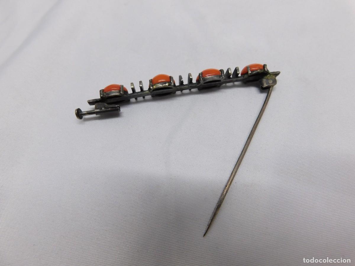 Antig&uuml;edades: BROCHE DE PLATA Y CORAL - Foto 5
