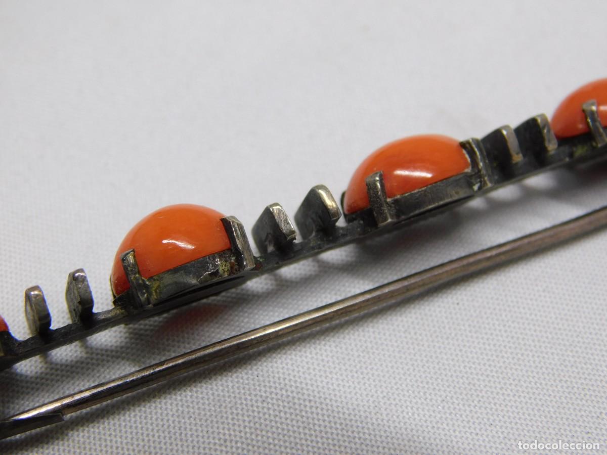 Antig&uuml;edades: BROCHE DE PLATA Y CORAL - Foto 8