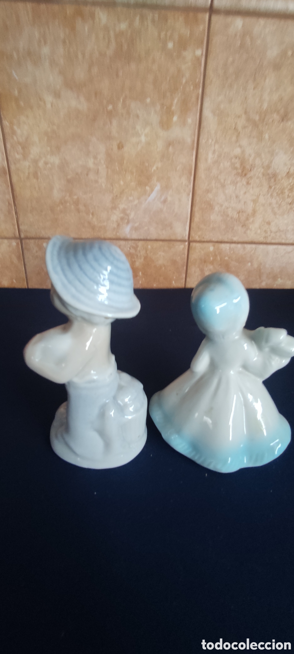 Antig&uuml;edades: Pareja de figuras de pircelana - Foto 4