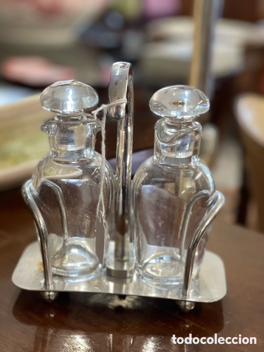 Antig&uuml;edades: Vinadrera de cristal de baccarat - Foto 1