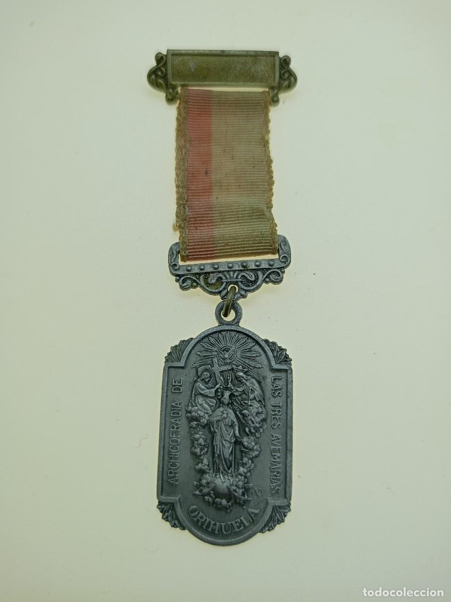 Antig&uuml;edades: MEDALLA RELIGIOSA 7 CM.