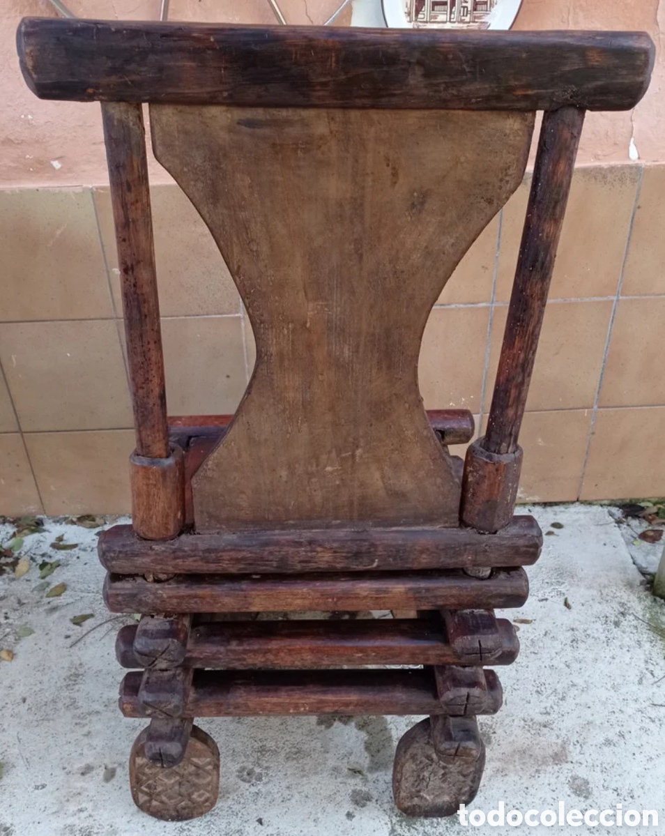 Antig&uuml;edades: Silla de templo birmana tallada, d&eacute;cada de 1850. - Foto 5