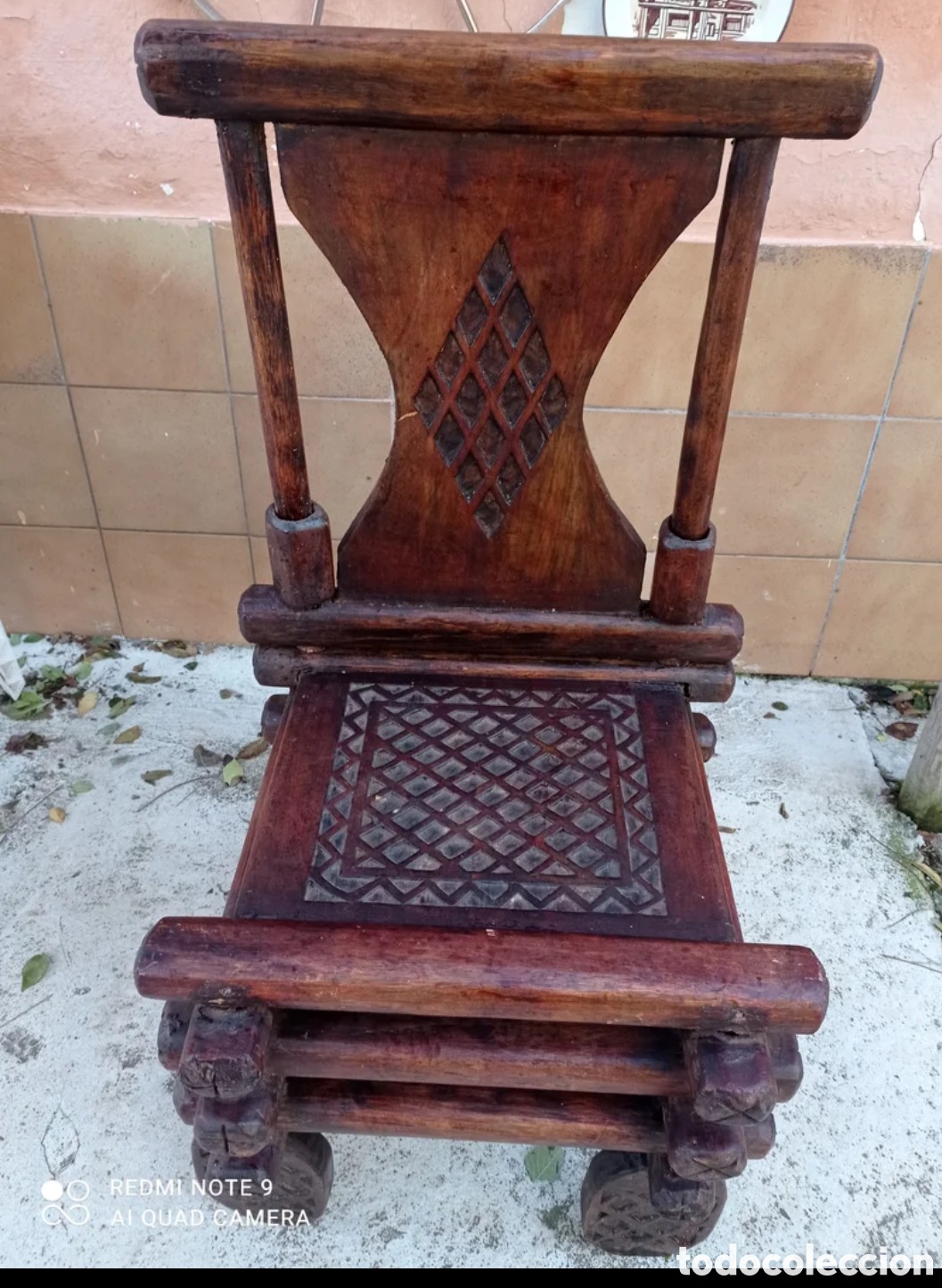 Antig&uuml;edades: Silla de templo birmana tallada, d&eacute;cada de 1850. - Foto 1