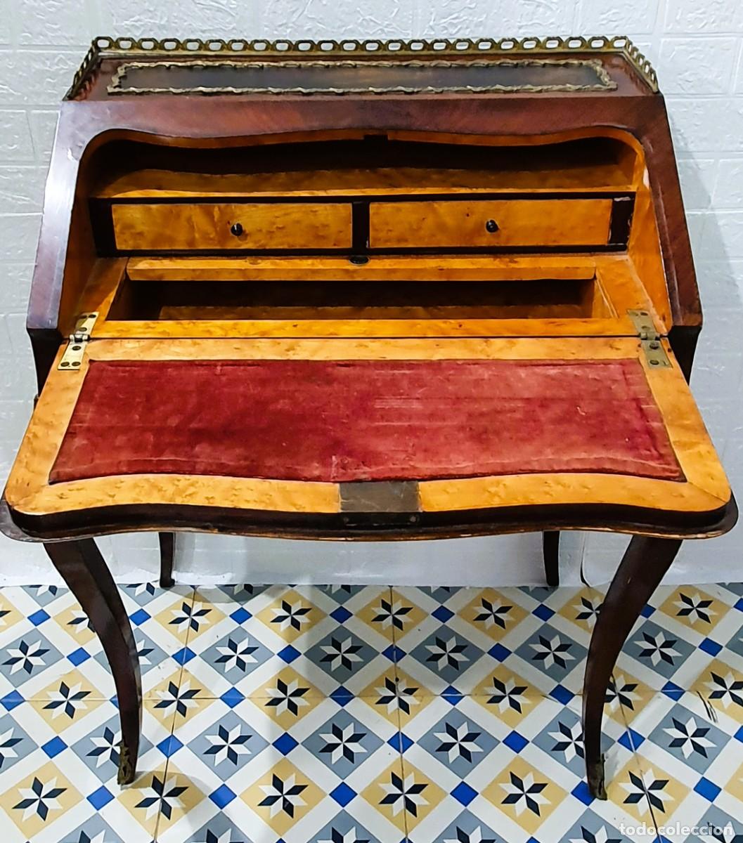 Antig&uuml;edades: Escritorio secreter decorado a mano - Foto 1