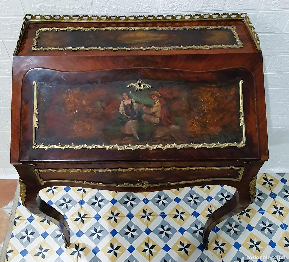Antig&uuml;edades: Escritorio secreter decorado a mano - Foto 5