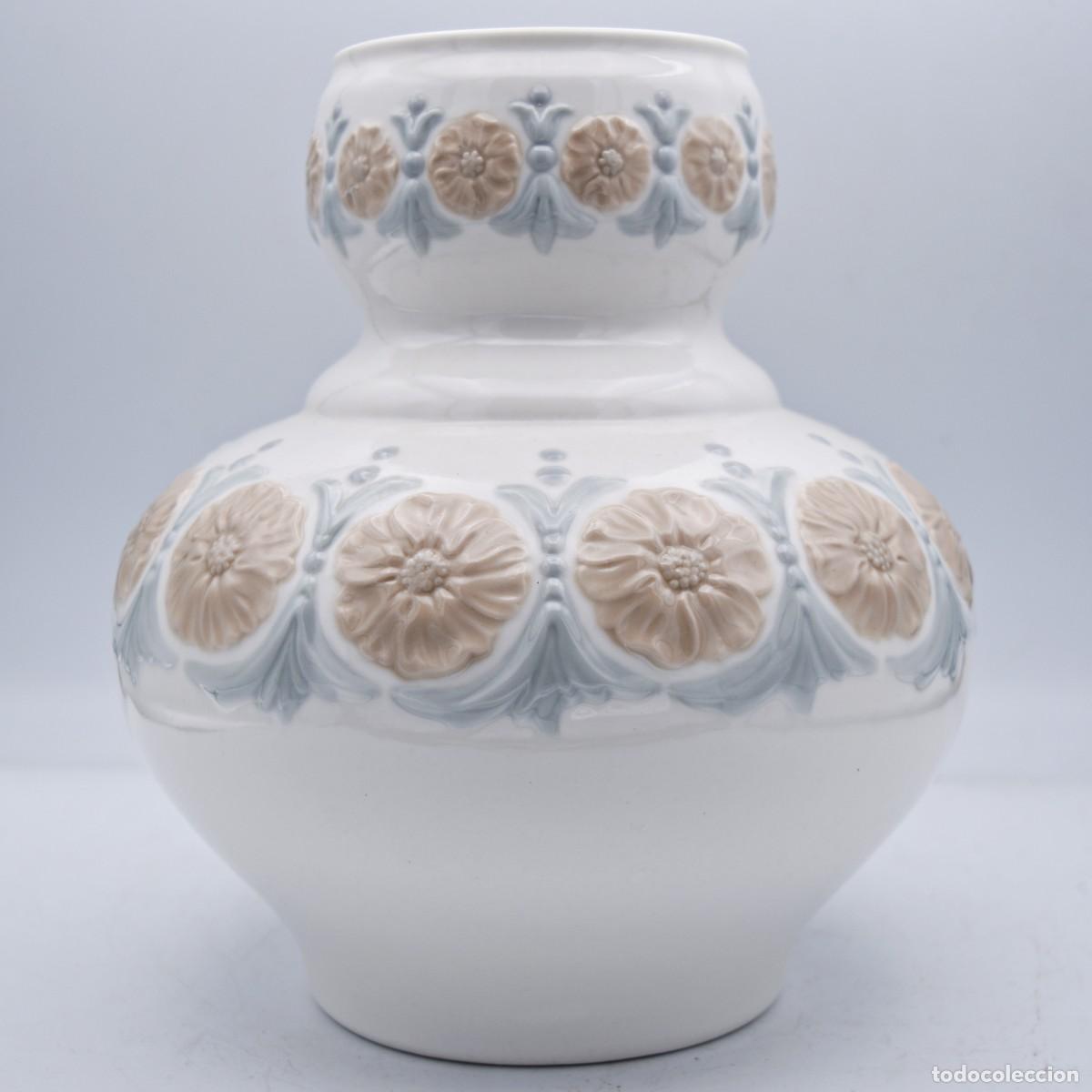 Antig&uuml;edades: Lladr&oacute; - Jarr&oacute;n de porcelana - Foto 6