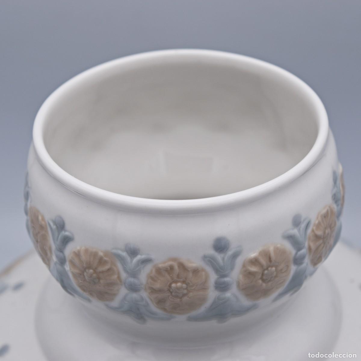 Antig&uuml;edades: Lladr&oacute; - Jarr&oacute;n de porcelana - Foto 8