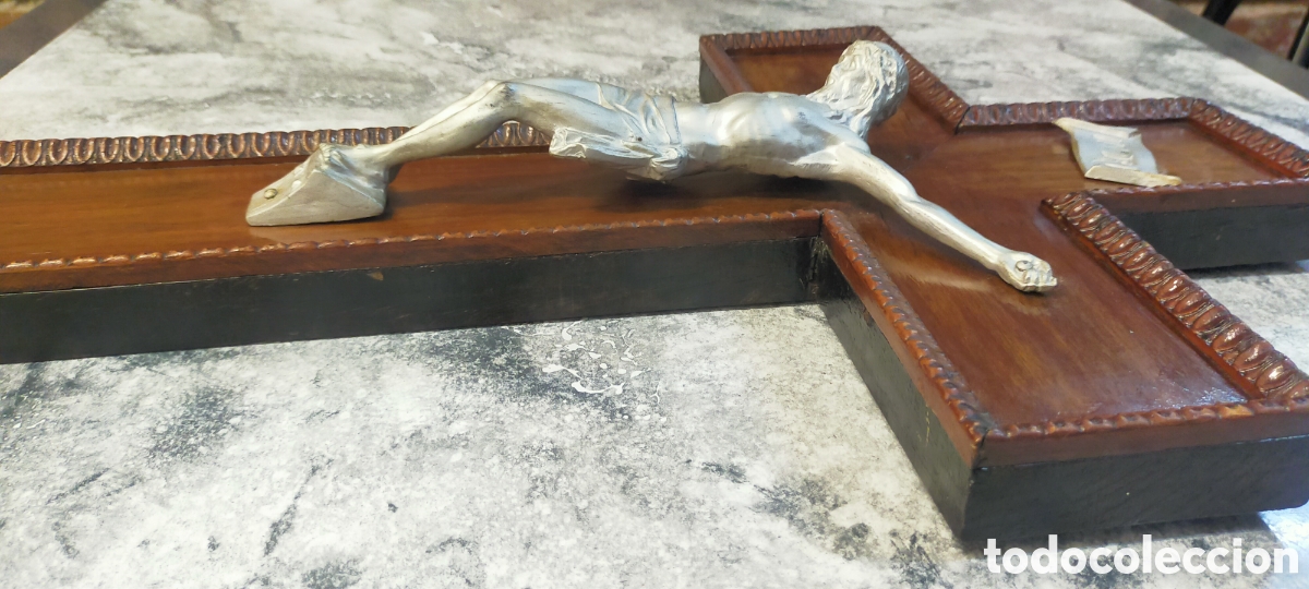 Antig&uuml;edades: Crucifijo madera y metal - Foto 6