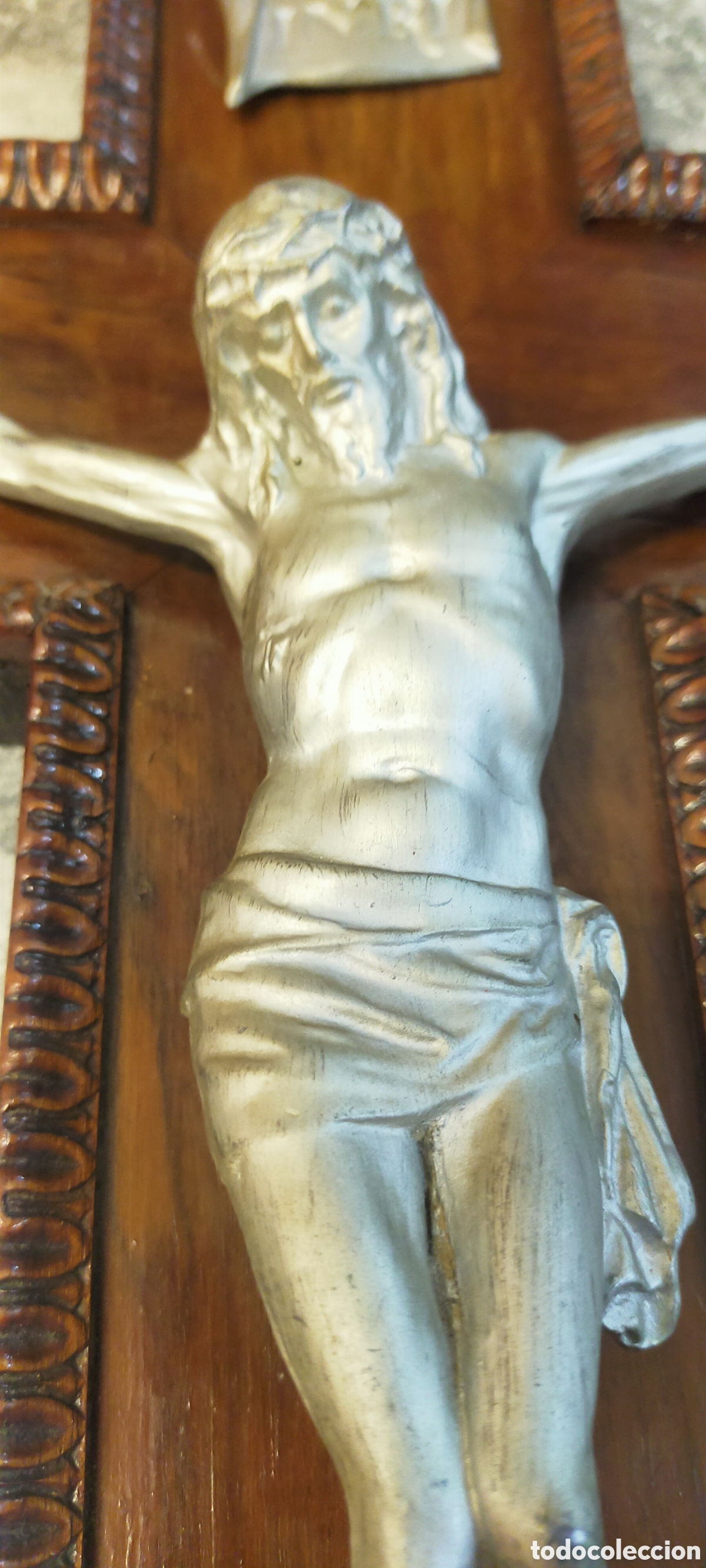 Antig&uuml;edades: Crucifijo madera y metal - Foto 1