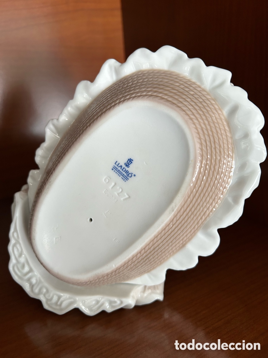 Antig&uuml;edades: En la cuna. Figura de Lladr&oacute;. - Foto 6