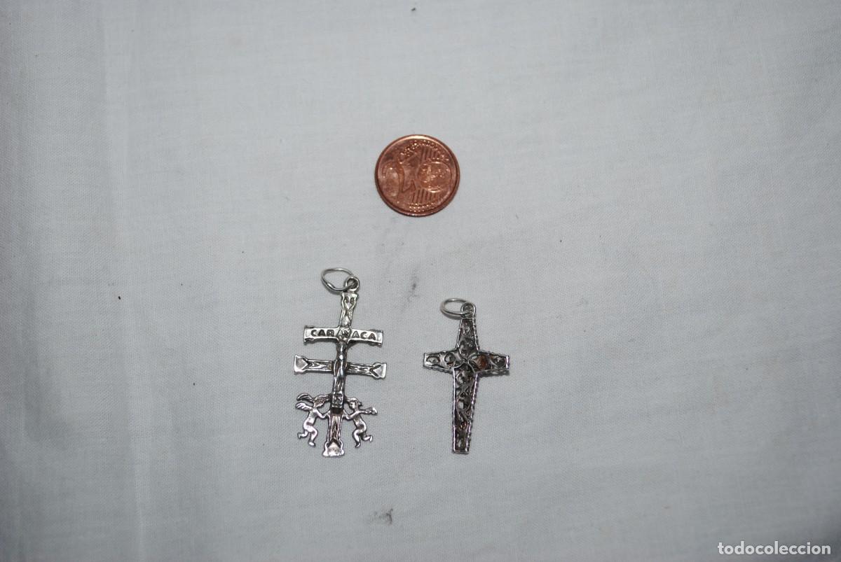 Antig&uuml;edades: CRUCES DE PLATA , LOTE DE DOS . - Foto 3