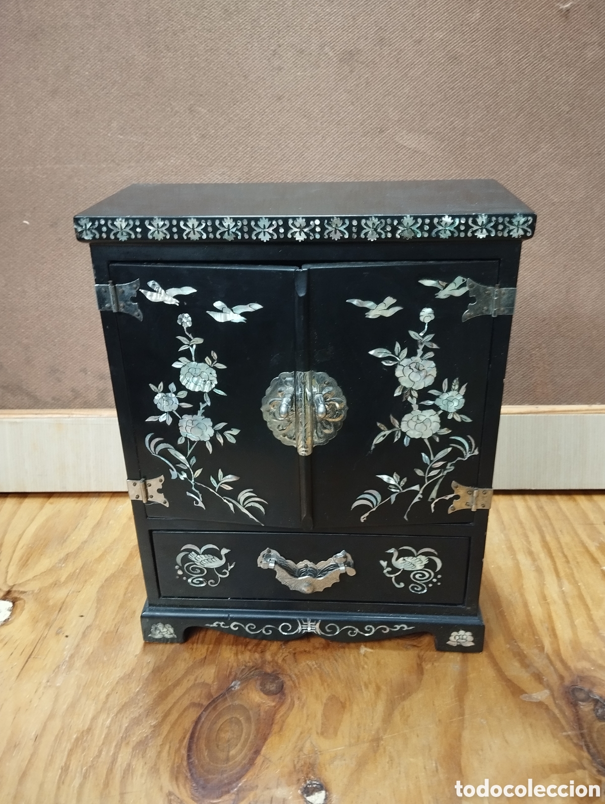Antig&uuml;edades: ANTIGUO ARMARIO JOYERO - Foto 1