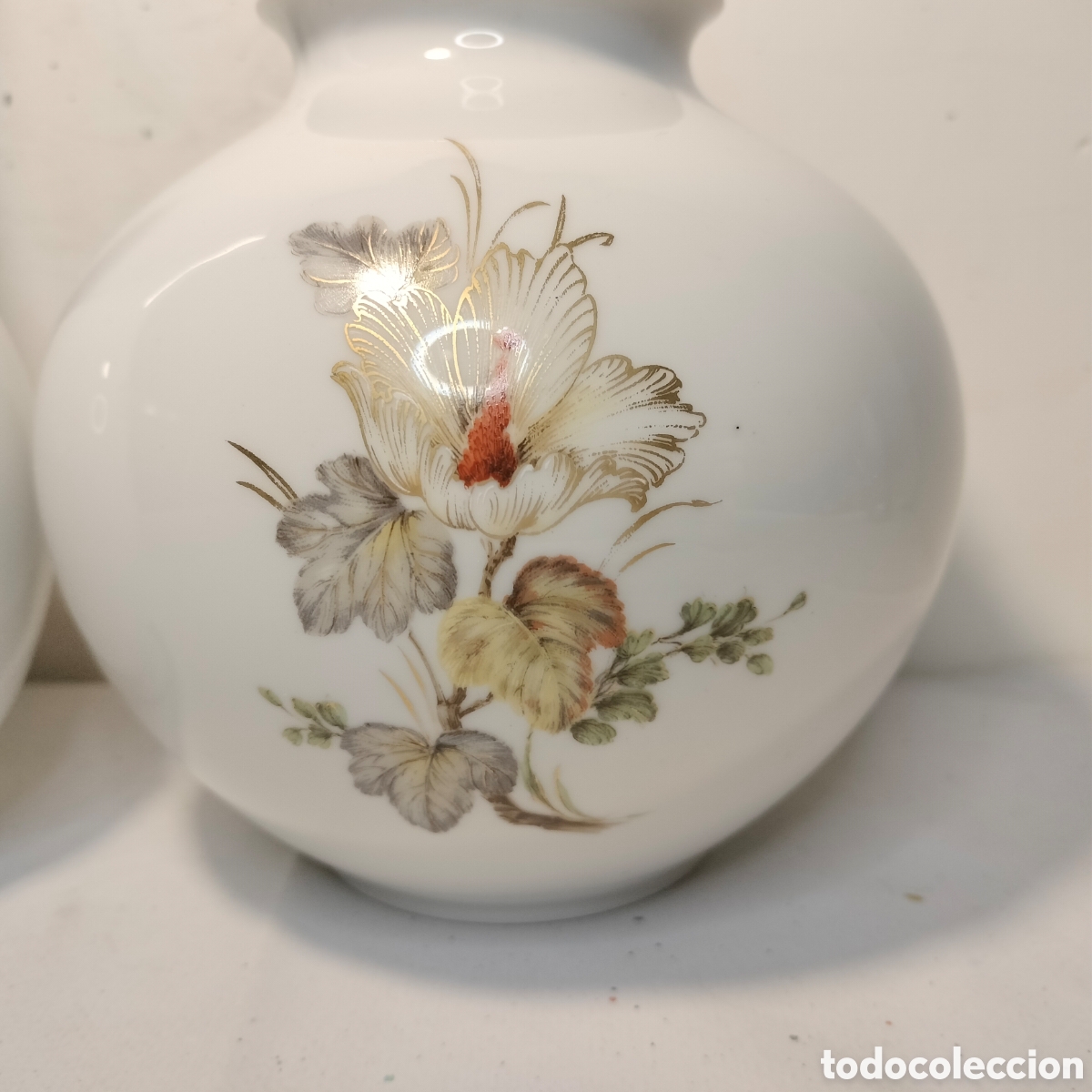 Antig&uuml;edades: Dos Jarrones Porcelana- Kaiser- Alice - Foto 8
