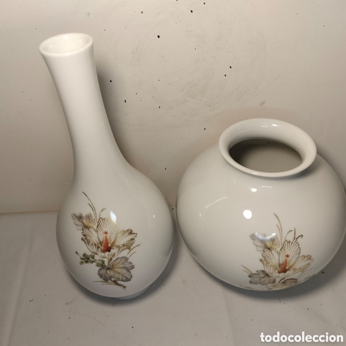 Antig&uuml;edades: Dos Jarrones Porcelana- Kaiser- Alice - Foto 9