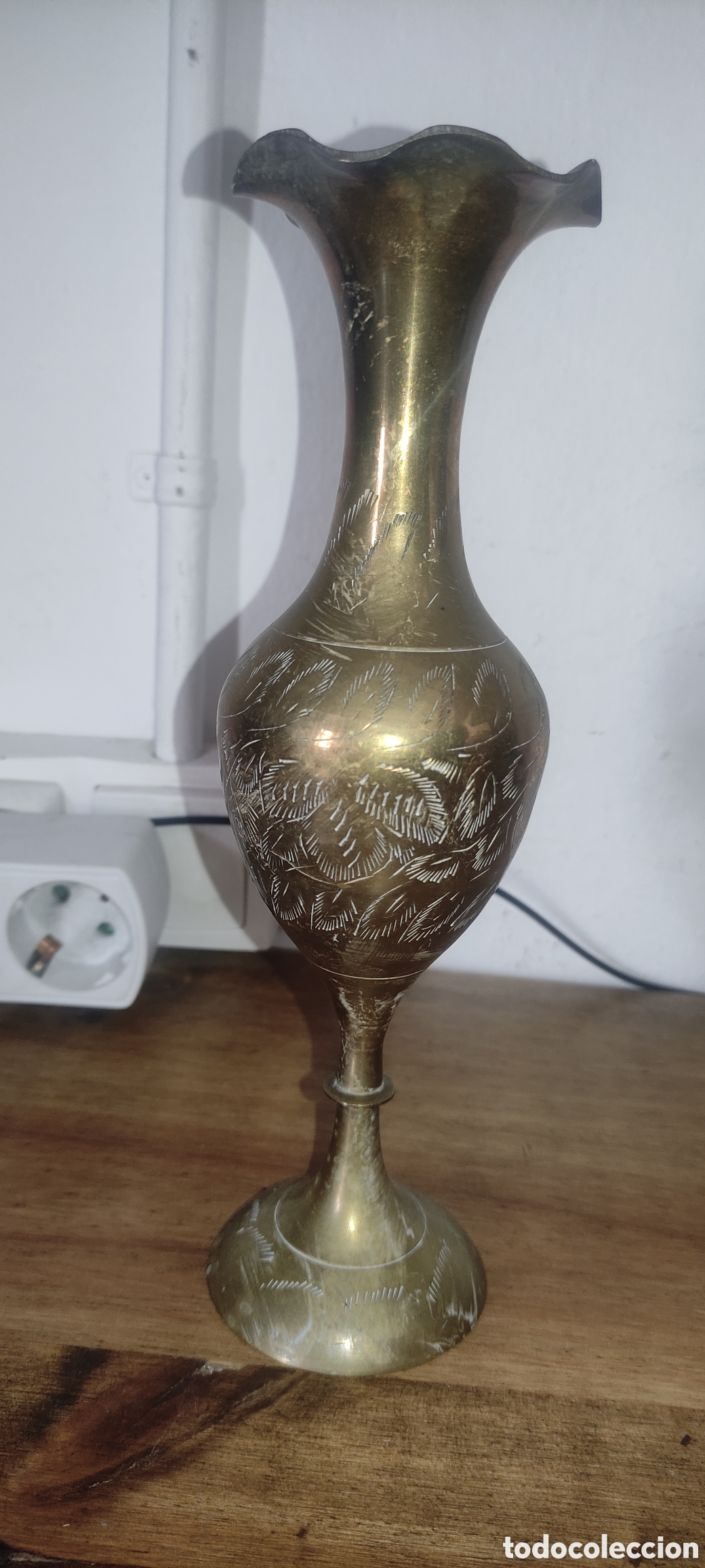 Antig&uuml;edades: Jarr&oacute;n de lat&oacute;n labrado - Foto 2