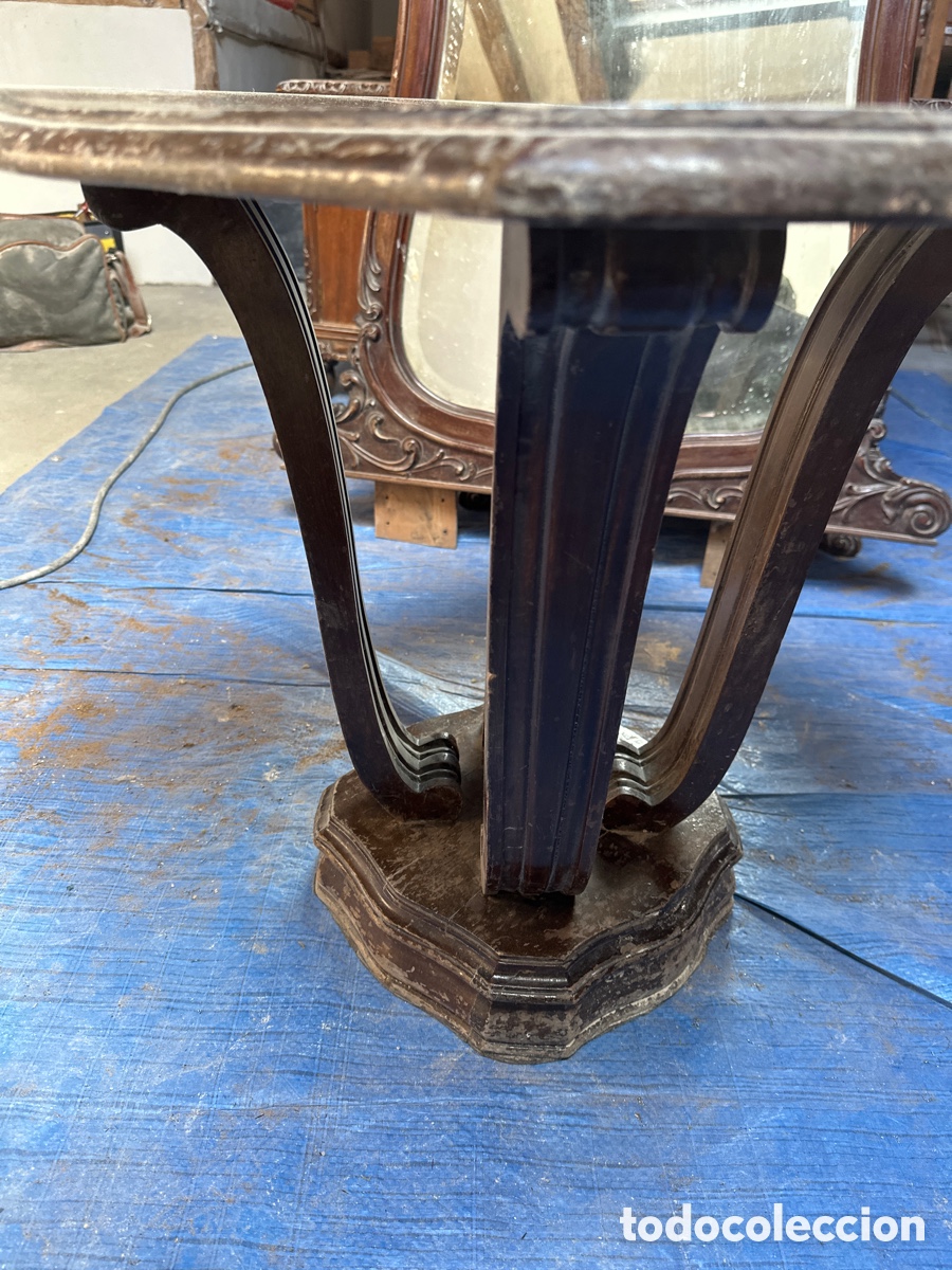 Antig&uuml;edades: Mesa esquinera decorativa - Foto 1