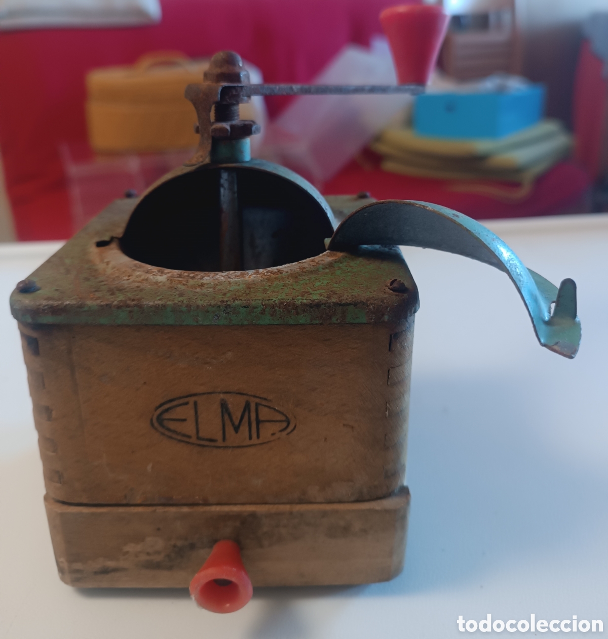 Antig&uuml;edades: MOLINILLO de caf&eacute; ELMA, en madera y metal. - Foto 3