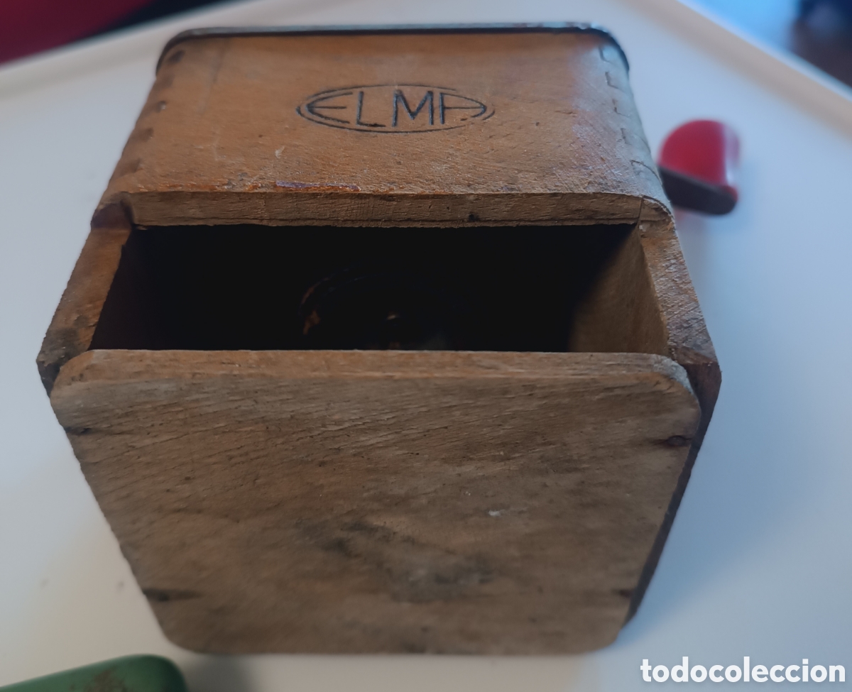 Antig&uuml;edades: MOLINILLO de caf&eacute; ELMA, en madera y metal. - Foto 7
